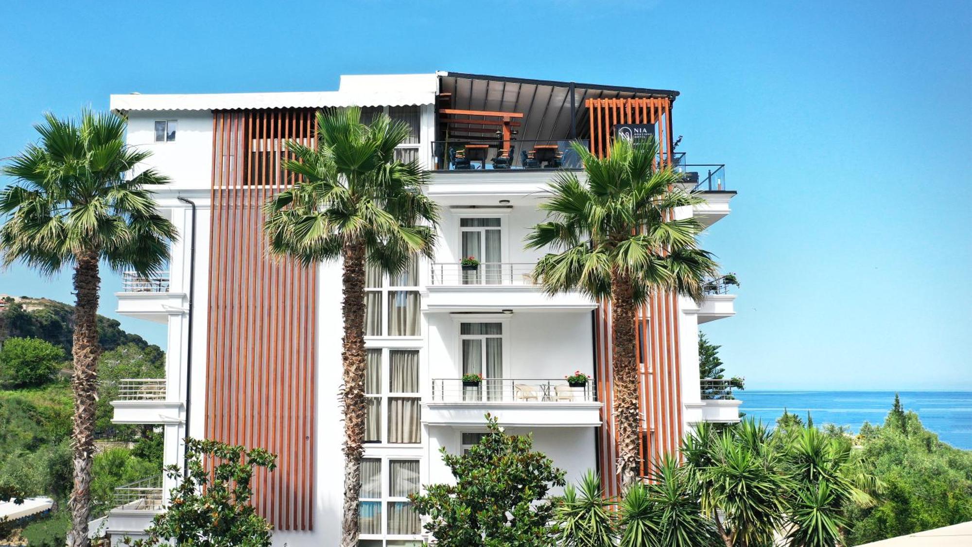 Kolosjani Hotel Himare Eksteriør bilde