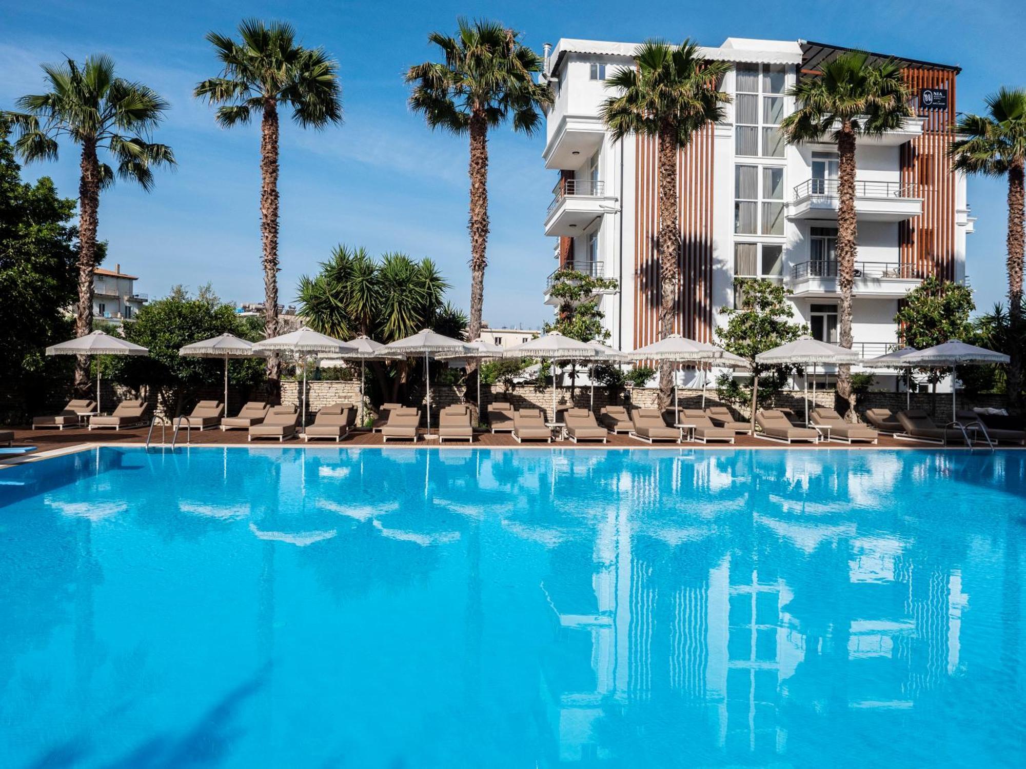 Kolosjani Hotel Himare Eksteriør bilde